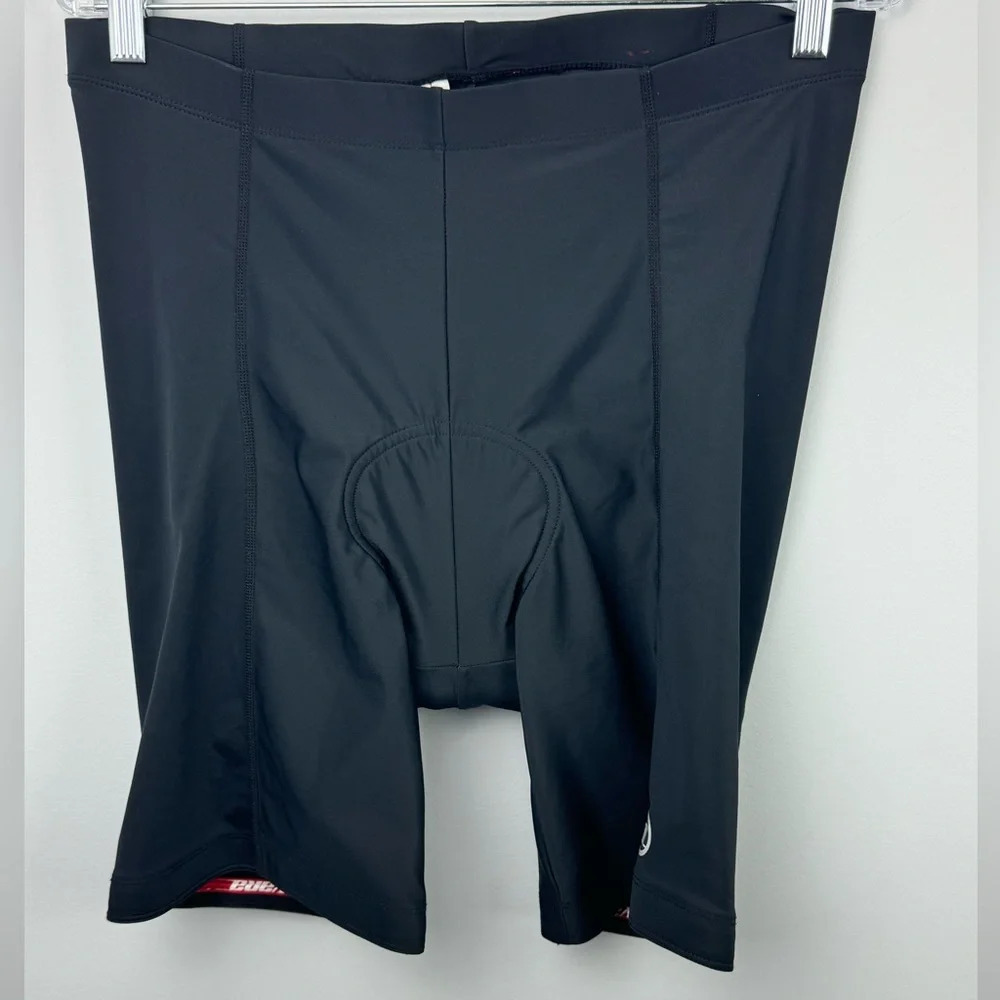 Novara Padded cycling shorts size XL